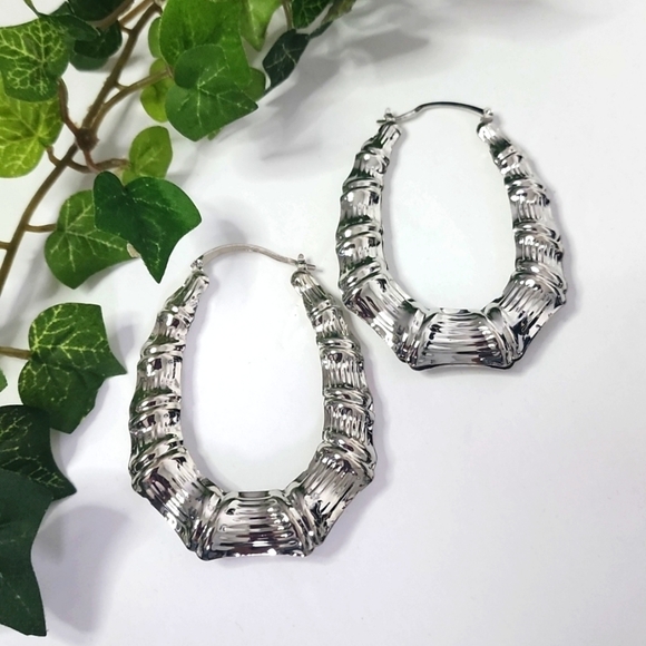 Retro Silver Bamboo Doorknocker Hoop Earrings - Picture 1 of 6